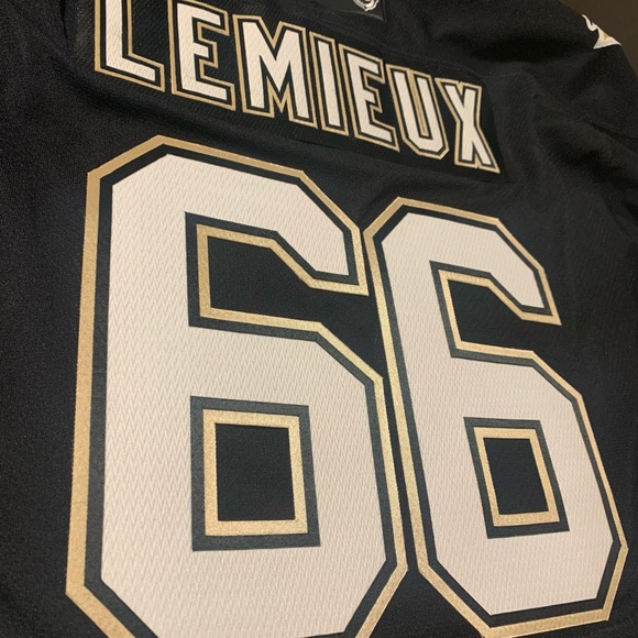 Pittsburgh Penguins Mario Lemieux Hockey Jersey - Picture 2 of 4